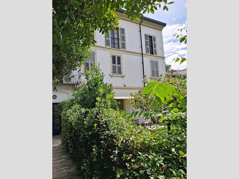 Quadrilocale in Vendita a Monza, 730'000&euro;, 180 m²