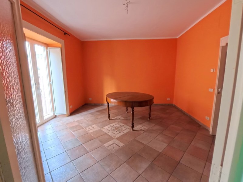 Quadrilocale in Vendita a Formia, 280'000&euro;, 140 m²