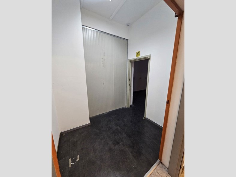 Appartamento in Affitto a Verona, 2'500&euro;, 500 m²