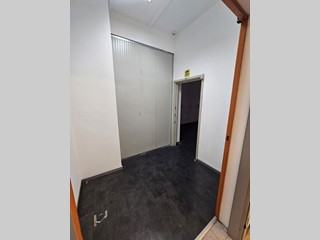Appartamento in Affitto a Verona, 2'500&euro;, 500 m²