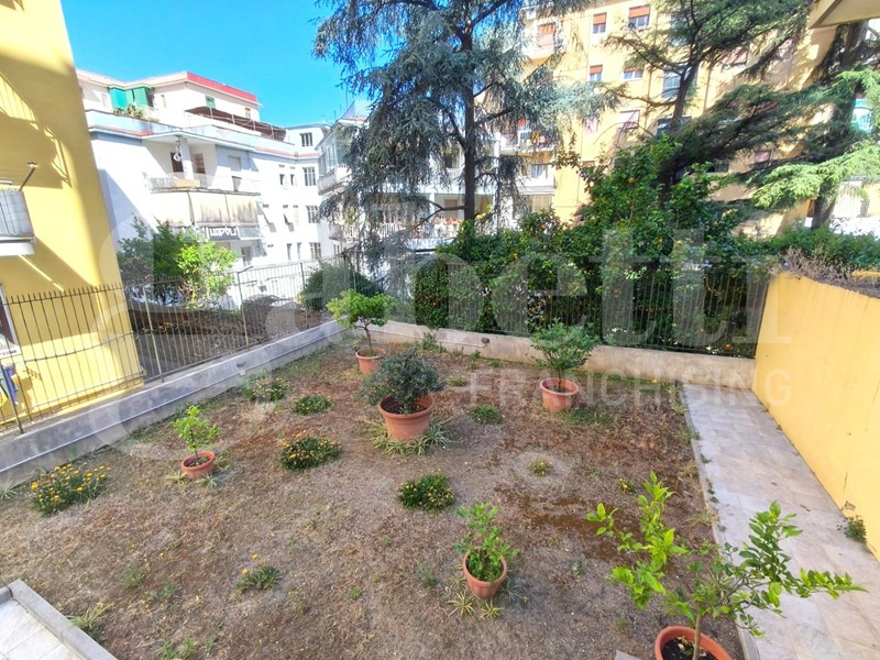 Bilocale in Vendita a Portici, 257'000&euro;, 70 m²