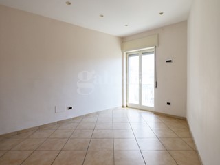 Trilocale in Vendita a Napoli, 255'000&euro;, 90 m²