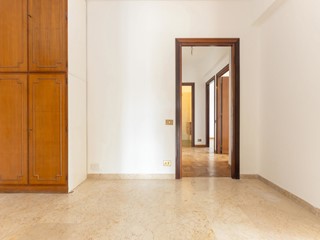 Appartamento in Vendita a Roma, 2'400&euro;, 170 m²