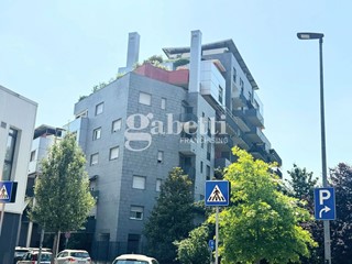 Quadrilocale in Vendita a Torino, 415'000&euro;, 140 m², con Box