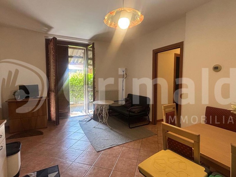 Bilocale in Vendita a Parona, 82'000&euro;, 58 m², arredato, con Box