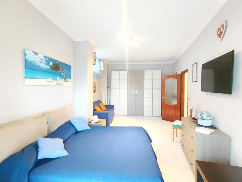 Quadrilocale in Vendita a Napoli, 350'000&euro;, 135 m²