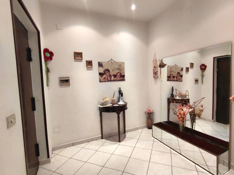 Quadrilocale in Vendita a Napoli, 350'000&euro;, 135 m²