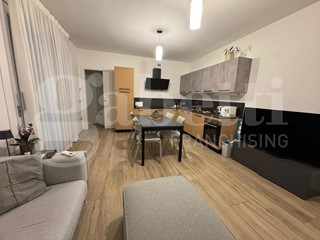 Trilocale in Vendita a Castelfranco Veneto, 269'000&euro;, 90 m², arredato, con Box