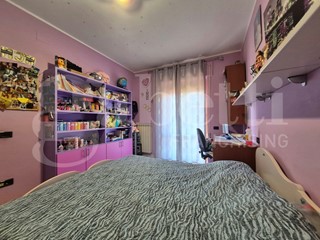 Trilocale in Vendita a Gubbio, 105'000&euro;, 70 m², con Box