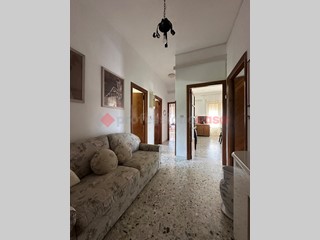 Quadrilocale in Vendita a Minturno, 249'000&euro;, 85 m², arredato