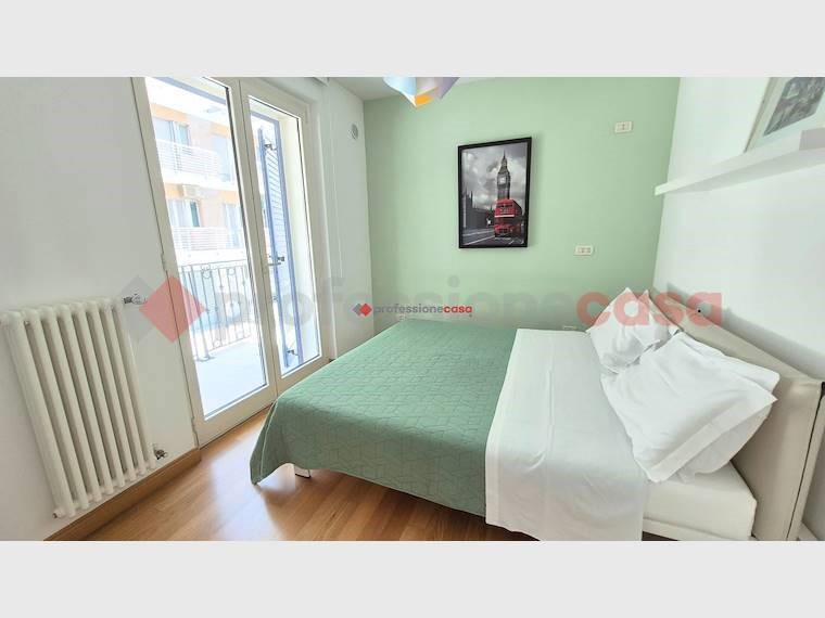 Trilocale in Vendita a Foggia, 302'000&euro;, 110 m², con Box