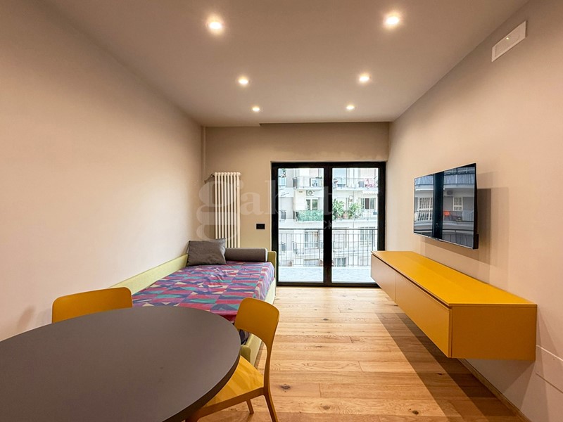 Bilocale in Affitto a Napoli, 850&euro;, 50 m², arredato