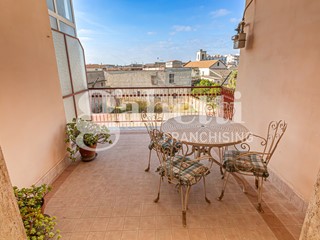 Trilocale in Vendita a Grumo Nevano, 188'000&euro;, 120 m²