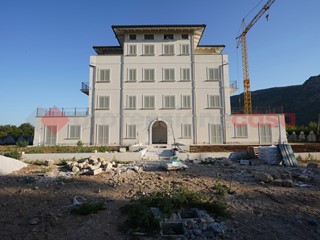 Quadrilocale in Vendita a Cassino, 330'000&euro;, 210 m²