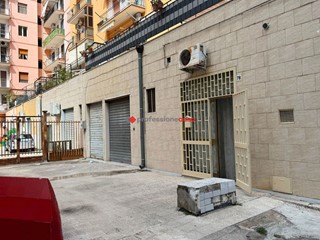 Bilocale in Vendita a Foggia, 45'000&euro;, 52 m²