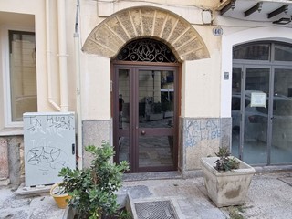 Trilocale in Vendita a Palermo, 195'000&euro;, 75 m²