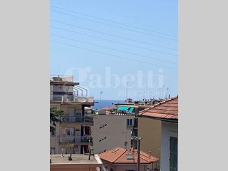 Bilocale in Vendita a Sanremo, 155'000&euro;, 54 m²