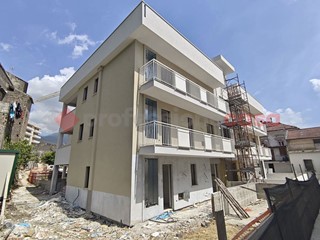 Quadrilocale in Vendita a Mercato San Severino, 339'000&euro;, 100 m²