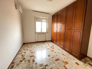 Bilocale in Vendita a Abbiategrasso, 199'000&euro;, 68 m², con Box