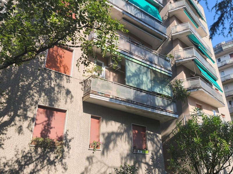 Trilocale in Vendita a Milano, 340'000&euro;, 85 m²