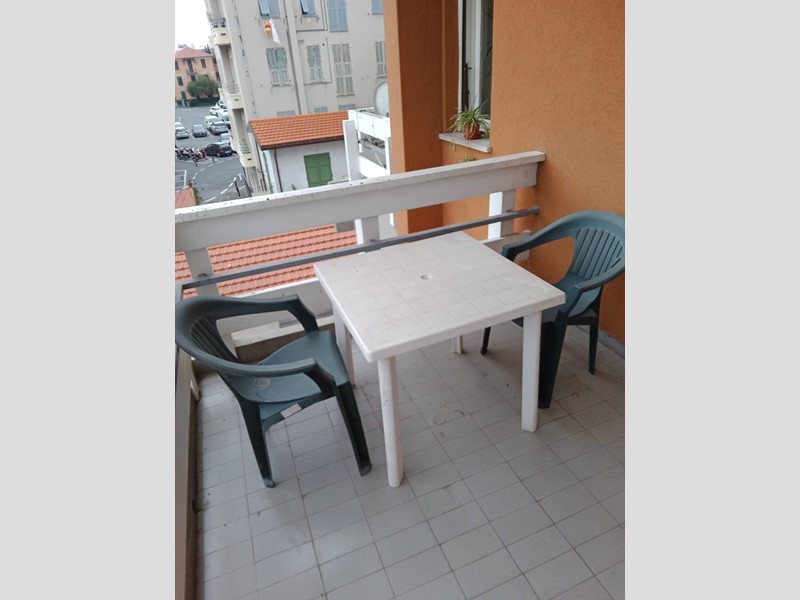 Trilocale in Affitto a Bordighera, 1'100&euro;, 88 m²