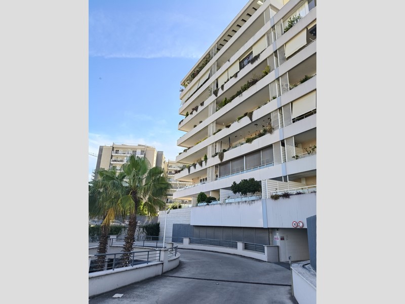Trilocale in Affitto a Roma, 1'250&euro;, 70 m², arredato, con Box