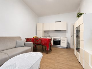 Appartamento in Vendita a Rovigo, 84'000&euro;, 65 m², arredato