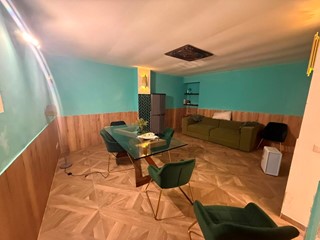 Trilocale in Vendita a Roma, 210'000&euro;, 90 m²