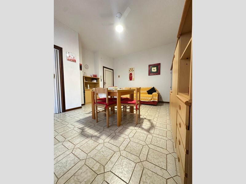 Quadrilocale in Affitto a Francavilla al Mare, 380&euro;, 65 m², arredato