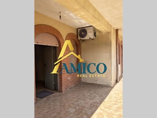 Trilocale in Vendita a Bagheria, 119'000&euro;, 136 m²