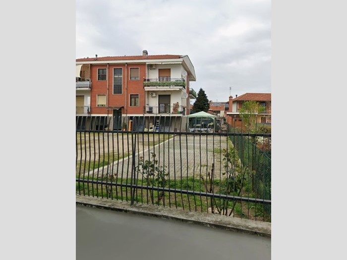 Quadrilocale in Vendita a Candiolo, 60'000&euro;, 113 m²