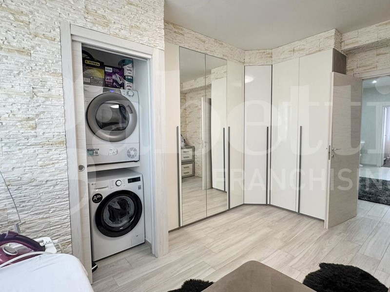 Appartamento in Vendita a Olbia, 600'000&euro;, 300 m², arredato