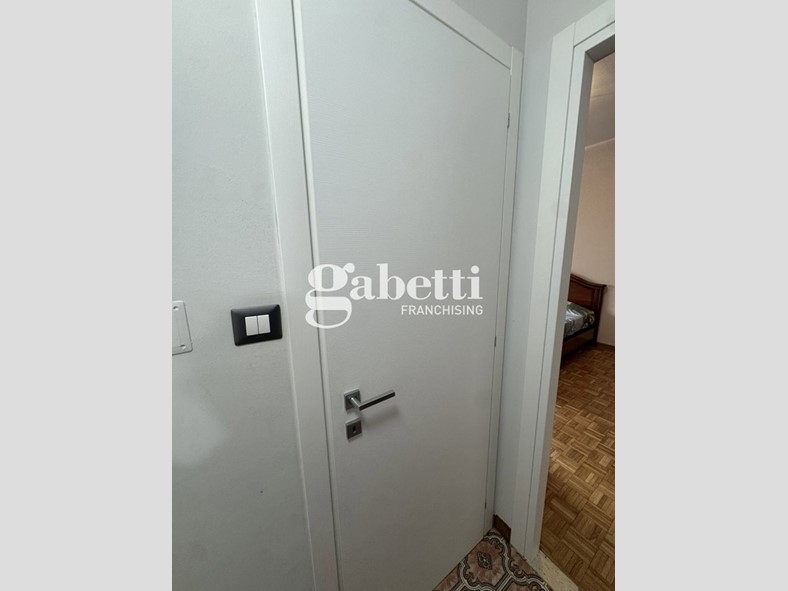 Quadrilocale in Vendita a Torino, 199'000&euro;, 105 m², con Box