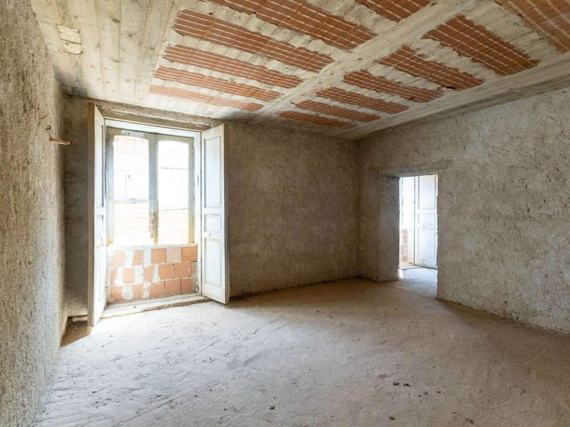 Quadrilocale in Vendita a Roccadaspide, 30'000&euro;, 106 m²