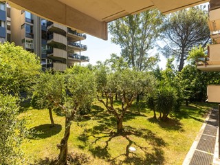 Appartamento in Vendita a Roma, 535'000&euro;, 155 m²