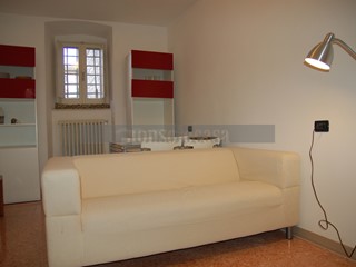 Bilocale in Affitto a Assisi, 410&euro;, 65 m², arredato