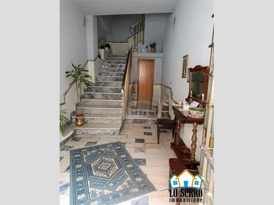 Appartamento in Vendita a Alcamo, 30'000&euro;, 85 m²