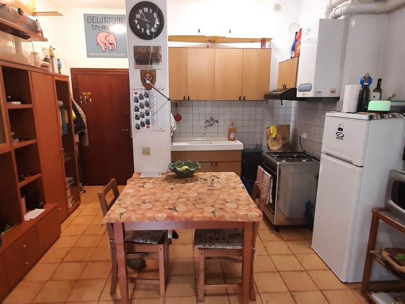 Trilocale in Vendita a Rosignano Marittimo, zona Rosignano Solvay, 135'000&euro;, 72 m², arredato