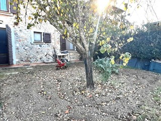 Trilocale in Vendita a Santa Luce, zona Macchiaverde Scalo, 155'000&euro;, 67 m², arredato