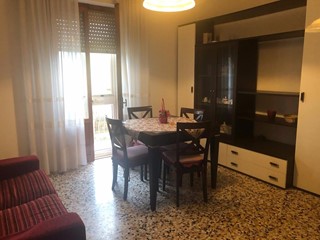 Trilocale in Affitto a Pontedera, zona Il Romito, 600&euro;, 70 m², arredato