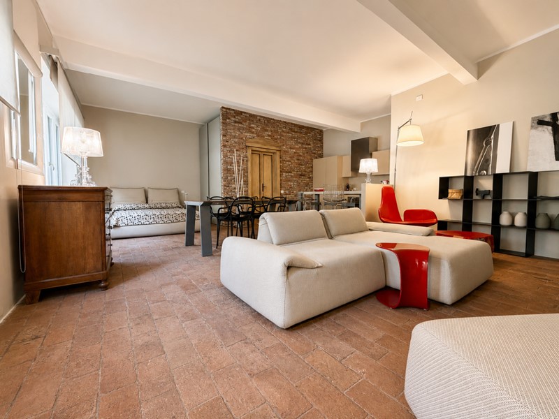 Loft in Vendita a Camaiore, zona Lombrici, 340'000&euro;, 70 m², arredato