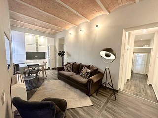 Quadrilocale in Vendita a Pietrasanta, 295'000&euro;, 60 m², arredato