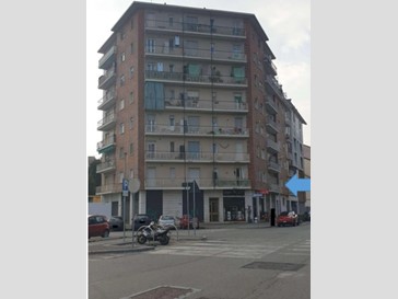 Trilocale in Vendita a Torino, 48'675&euro;, 85 m²