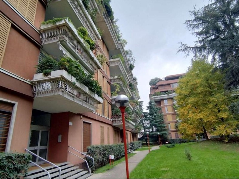 Appartamento in Vendita a Segrate, 399'000&euro;, 130 m², con Box