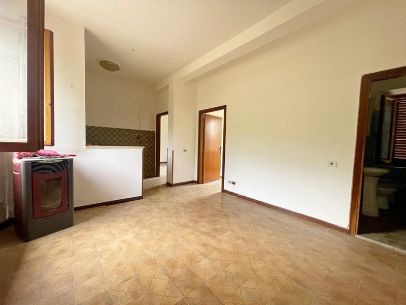 Trilocale in Vendita a San Gimignano, 65'000&euro;, 64 m²