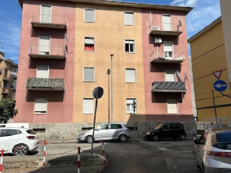 Appartamento in Vendita a Novara, 29'812&euro;, 70 m², con Box