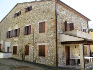 Trilocale in Vendita a Proceno, 29'500&euro;, 76 m²