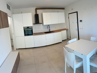 Bilocale in Affitto a Pisa, 1'200&euro;, 70 m², arredato