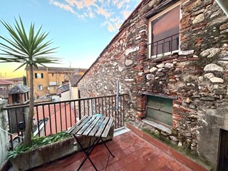 Quadrilocale in Vendita a Pietrasanta, 370'000&euro;, 90 m², arredato