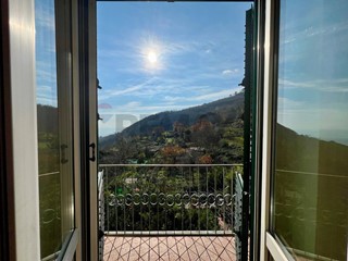 Quadrilocale in Vendita a Vietri sul Mare, 195'000&euro;, 104 m²